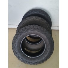 (Per 1 unit) USED BFgoodrich KO2 Tyres 215/75R15 Take Off In good Condition Jeep Lorry SUV 